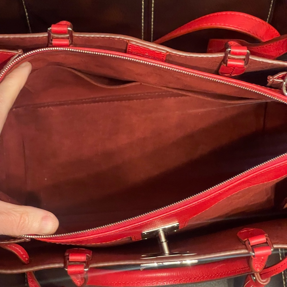 Louis Vuitton Lock Me Red Tote Bag - Picture 5 of 8